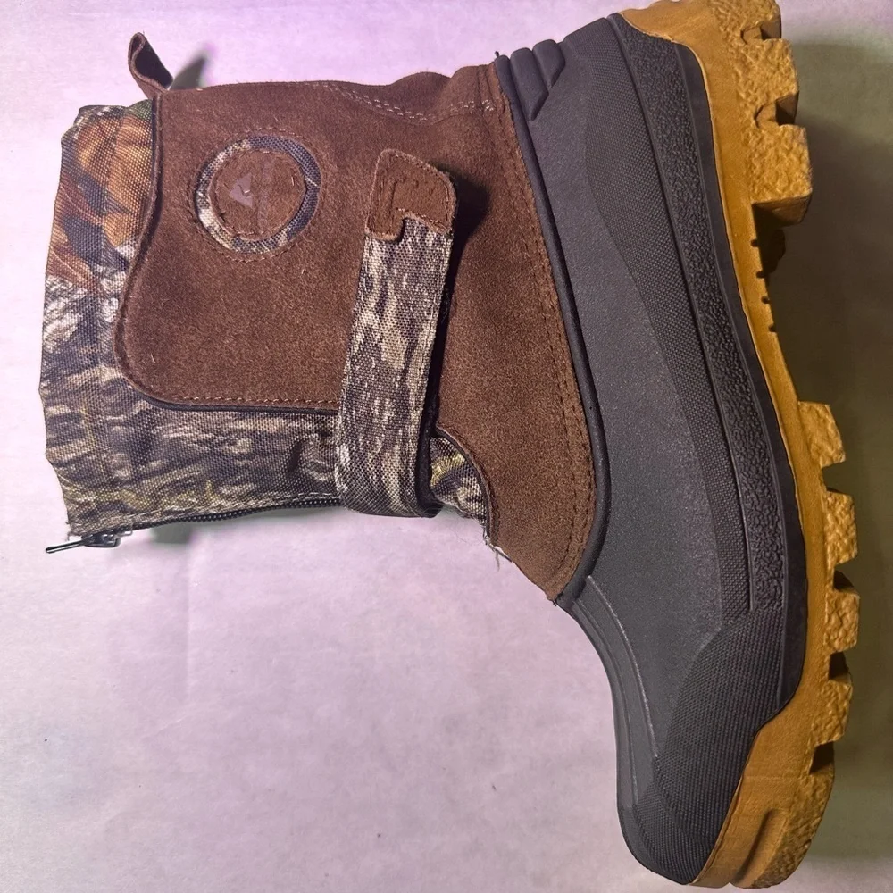 Ozark Trail Kids' Brown and Black Outdoor Boots